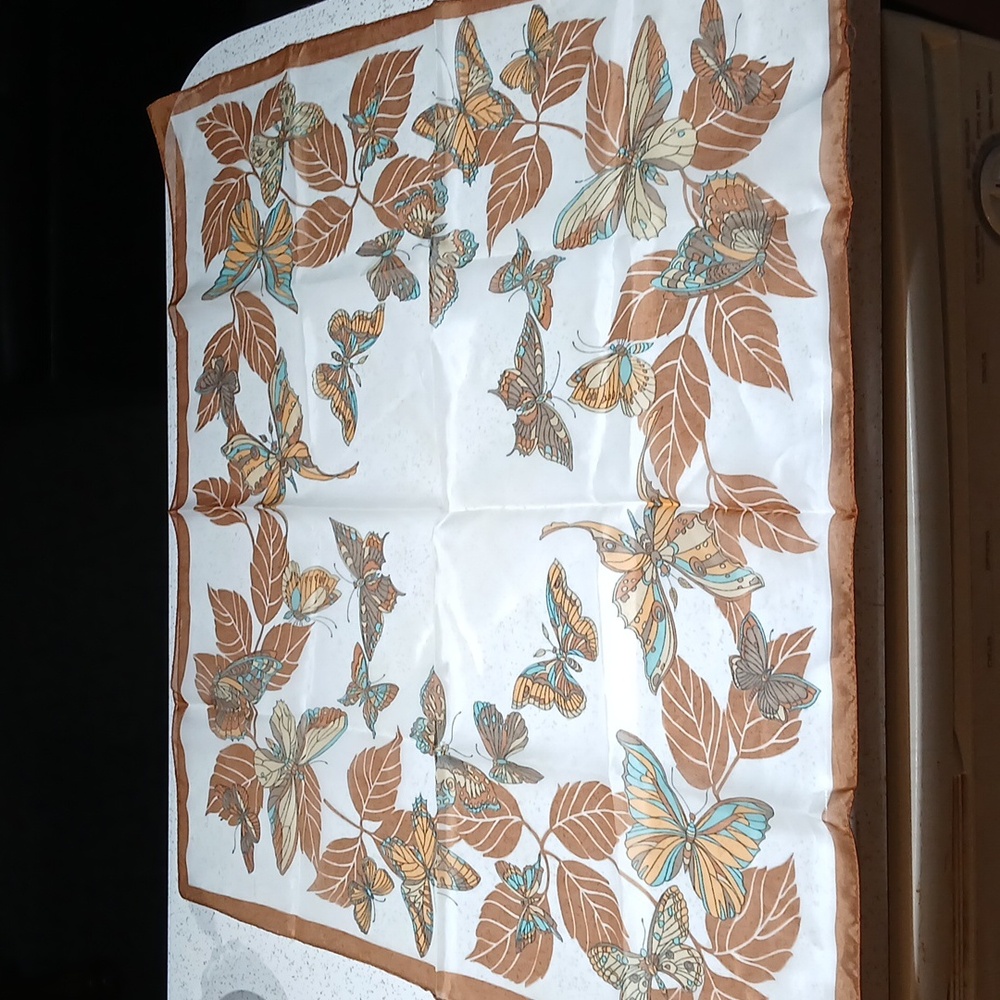 Butterfly Scarf 🦋 Made in Italy